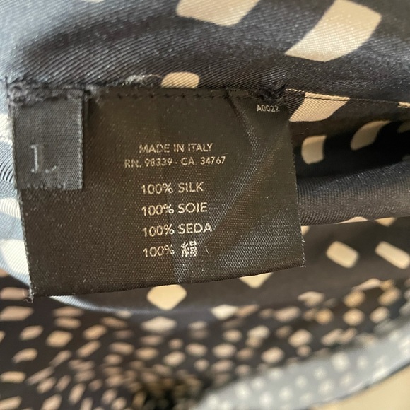 Prada Robe 100% Silk - Picture 4 of 7